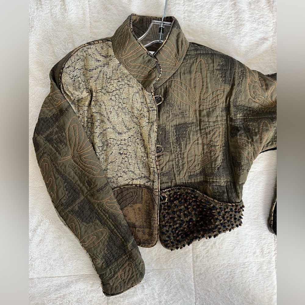 Treadle Design Room Tapestry Patch Jacket - Vinta… - image 7